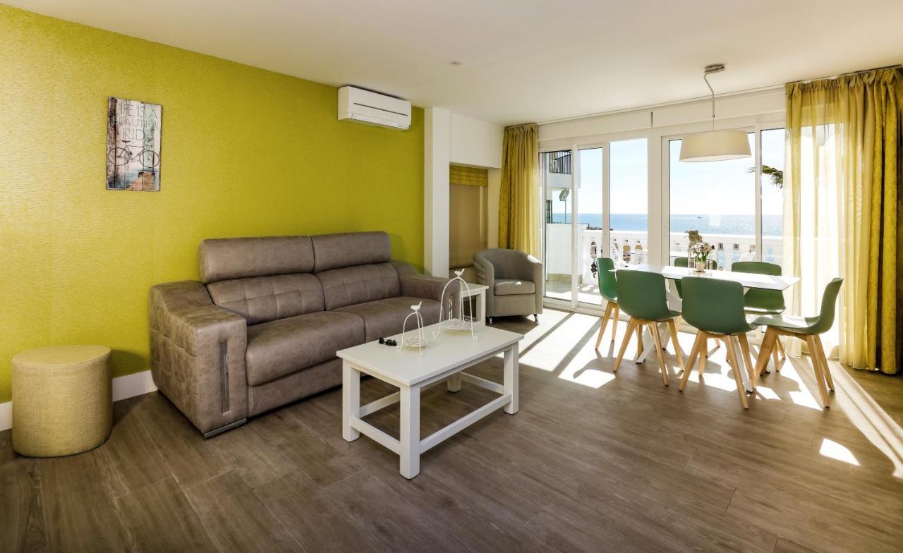 Apartamentos Perla Marina Nerja Kültér fotó