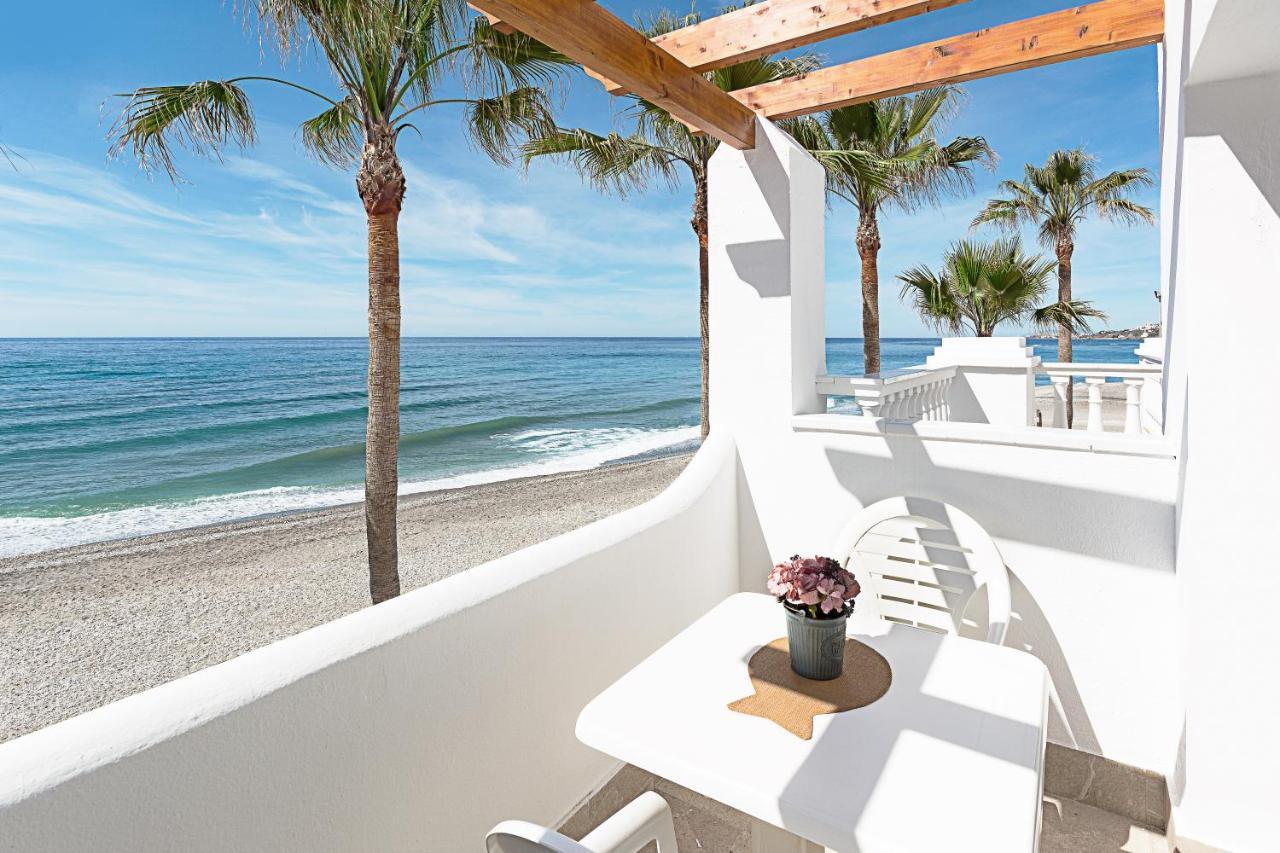 Apartamentos Perla Marina Nerja Kültér fotó