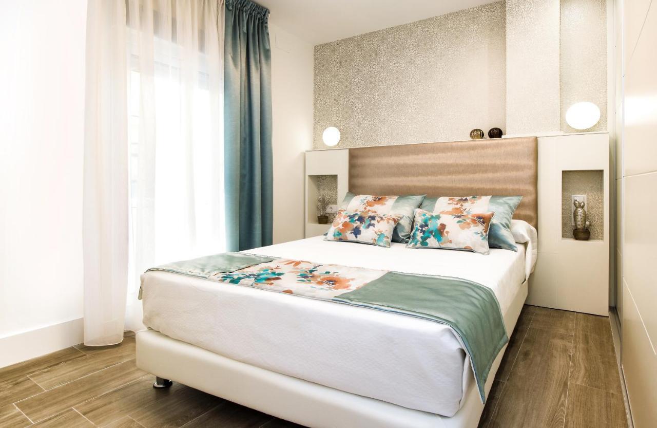 Apartamentos Perla Marina Nerja Kültér fotó