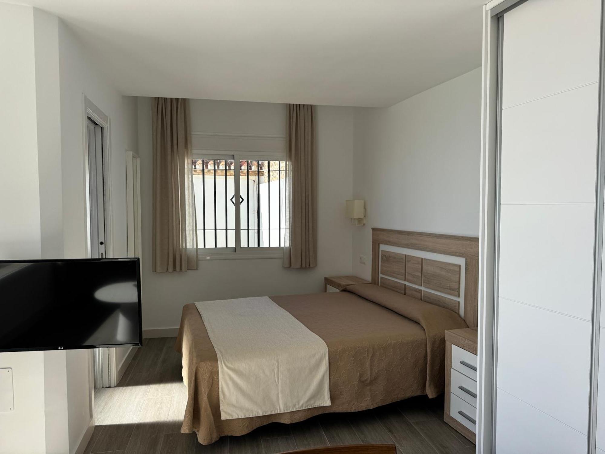 Apartamentos Perla Marina Nerja Kültér fotó