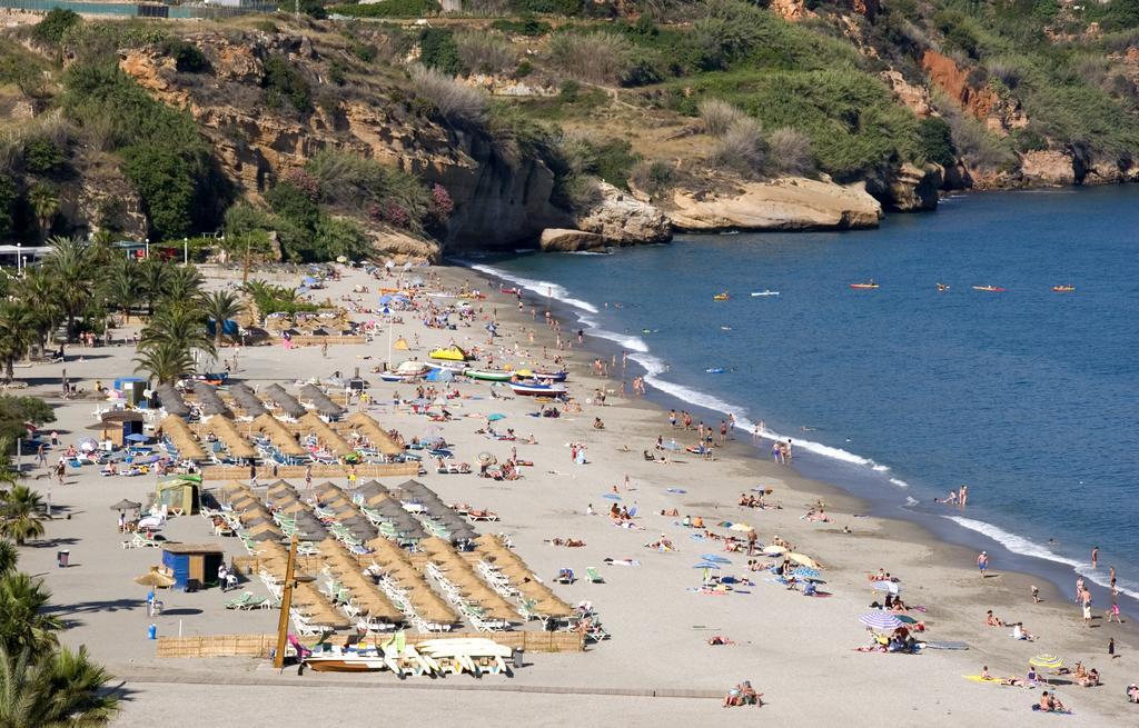 Apartamentos Perla Marina Nerja Kültér fotó